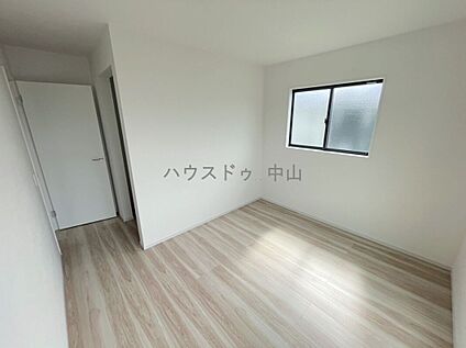 ＼家族の成長に寄り添う2階洋室7.8帖／