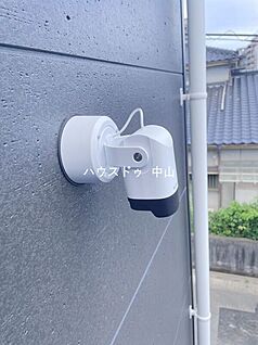 屋外防犯カメラ