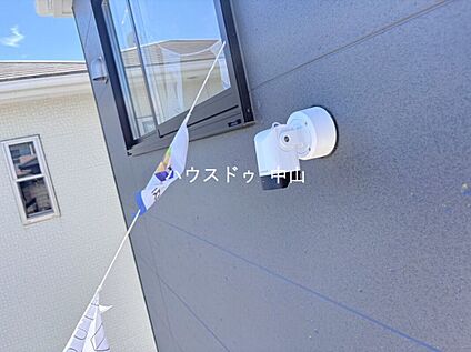 屋外防犯カメラ