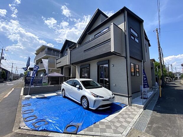 一戸建ての大きなメリットは、「自分の土地」を自由に使えること。好きなペットが飼えるほか、ガーデニングやＤＩＹ、車やバイクの手入れなど様々な趣味を楽しめます♪