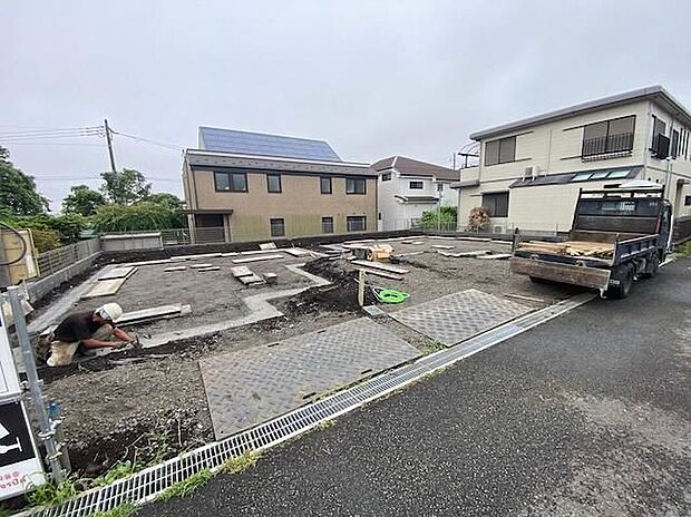 休日にご家族揃ってご見学はいかがでしょうか♪実際の現地を見てみると図面などではわからない、新たな発見もありますのでまずはお気軽にお問い合わせください♪