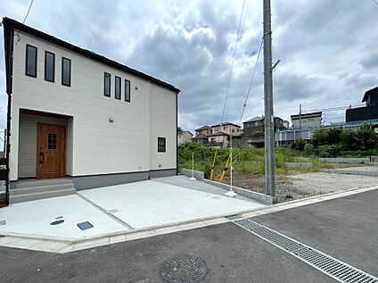 前面道路含む現地写真前面