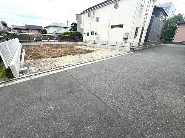 【現地外観写真】耐震性・省エネ性に優れた長期優良住宅！