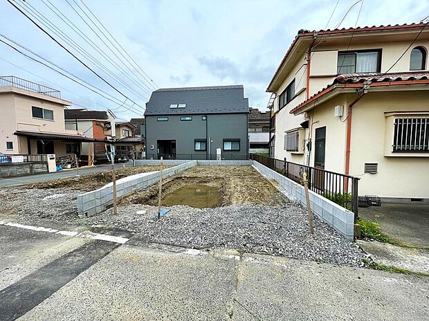 【現地外観写真】本日の「見学希望」大歓迎♪
周辺物件もまとめてご紹介可能です♪