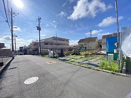前面道路含む現地写真