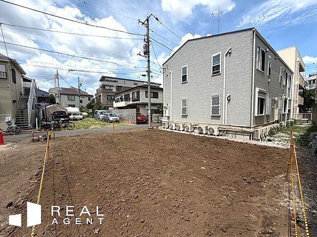 【現地外観】写真だけで読み取れない、この家だけの良さがたくさんございます。
そして、間取図からもわからない良さがきっと見つかるはずです。
是非、実際に現地見学をして下さい。