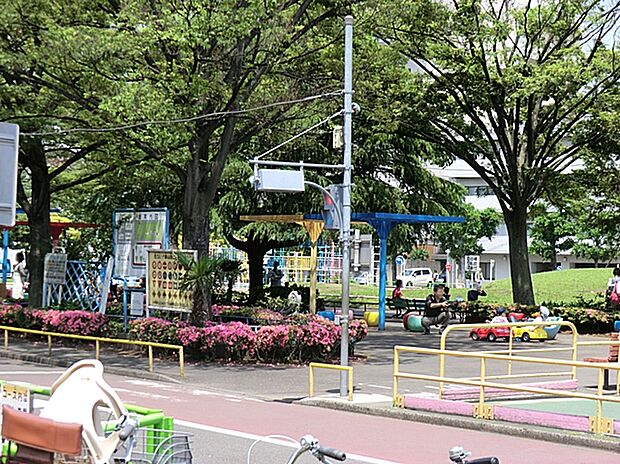 萩中公園(約290m)