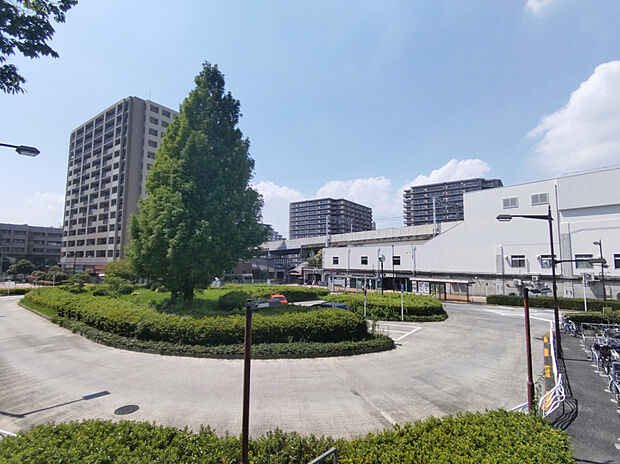 東大島駅(約929m)