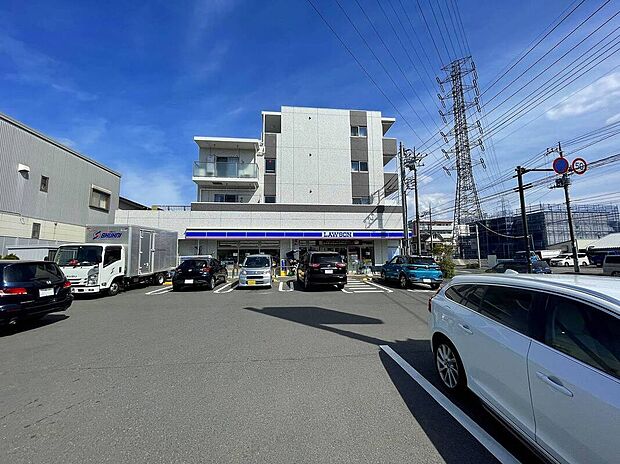 ローソン都筑東山田町店(約200m)