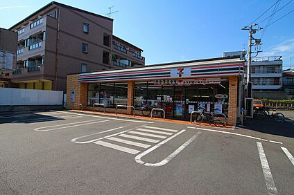 セブンイレブン川崎栗谷3丁目店 760ｍ(徒歩10分)