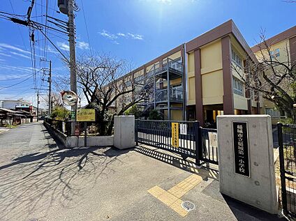 稲城市立稲城第三中学校 630ｍ(徒歩8分)