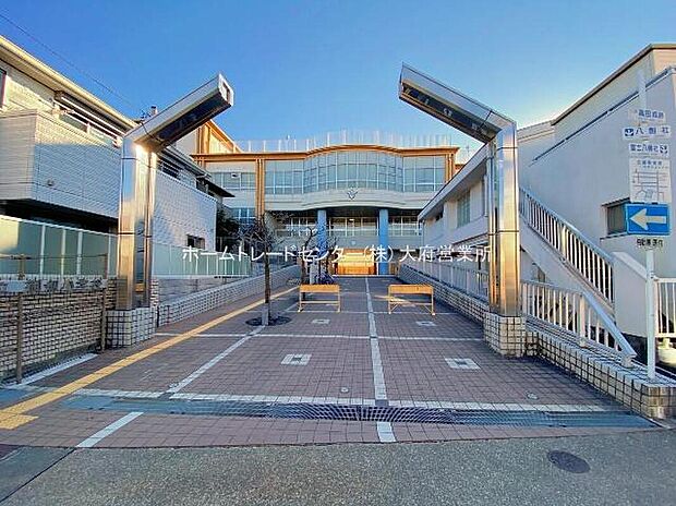名古屋市立御劔小学校まで667m