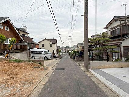 前面道路含む現地写真