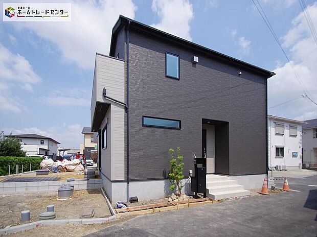【現地外観写真】室内完成しました!本日内覧可能です♪ぜひ現地にて、実際の建物・街並み・日当たり等ご確認下さい♪お気軽にお問い合わせください☆
