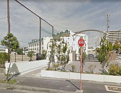 名古屋市立小坂小学校 558ｍ(徒歩7分)