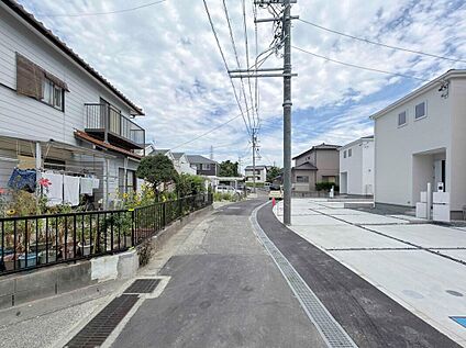 前面道路含む現地写真