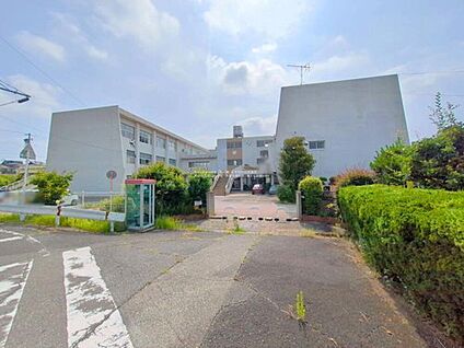 大府市立北山小学校 695m(徒歩9分)