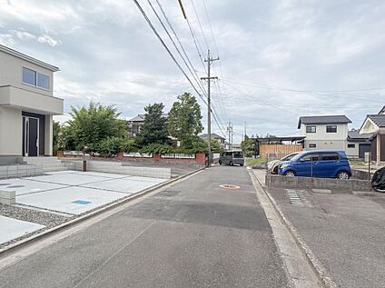 前面道路含む現地写真