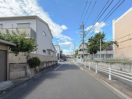 前面道路含む現地写真