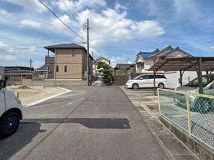 前面道路含む現地写真