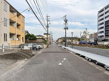 前面道路含む現地写真