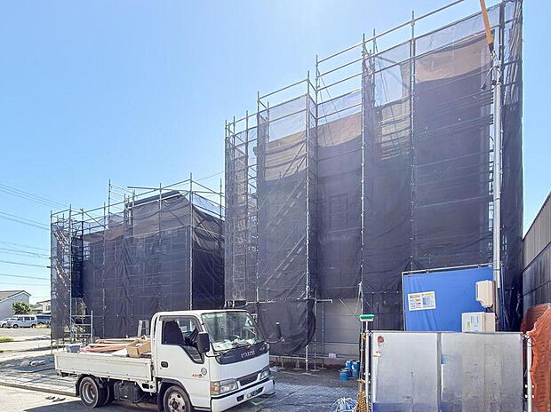 【現地外観写真】住宅の構造や設備仕様・完成イメージなどのご質問はいつでもお気軽にお問い合わせ下さいませ☆資料もお送りいたします♪