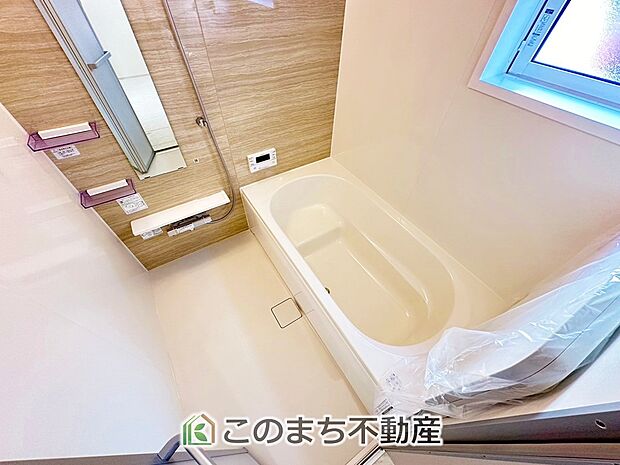 同社施工物件の写真です。※建具やフローリング、その他仕様が異なる場合がございます。