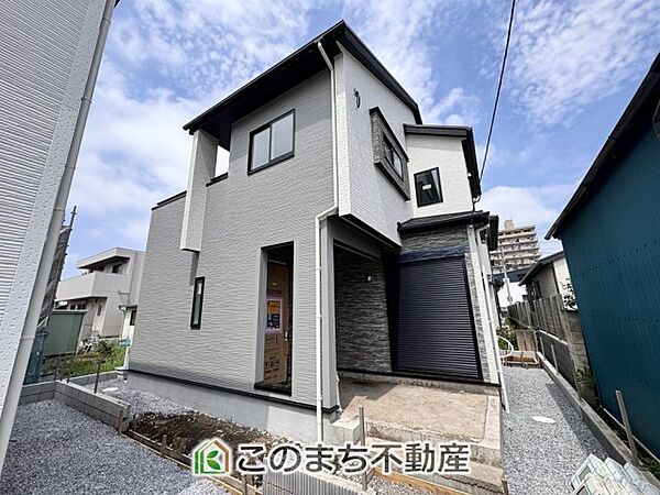 建築中現地写真（同社施工の完成物件・モデルハウスがご見学できます）