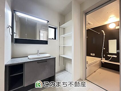 独立洗面台