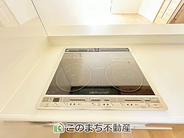 【キッチン】IHクッキングヒーターで調理もお掃除も楽々です♪