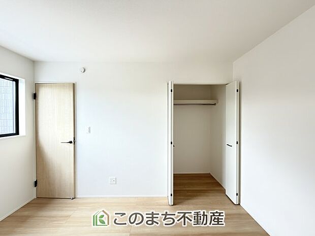 【収納】各居室に収納付で住みやすさにこだわっています♪