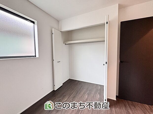 【収納】各居室に収納付で住みやすさにこだわっています♪