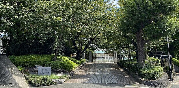 熊本市立砂取小学校(約190m)