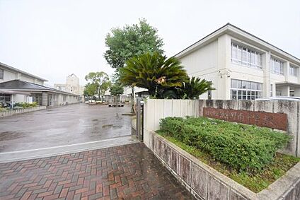 筑紫野市立筑紫野南中学校 徒歩1748m