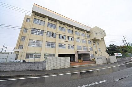 福岡市立宮竹中学校 徒歩1390m
