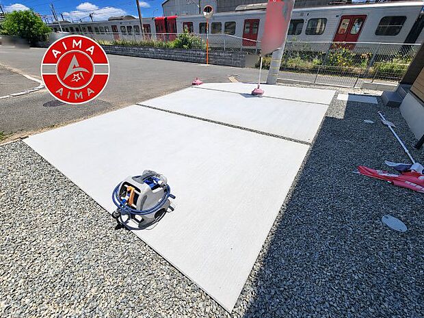 【外観】広々した駐車場になります。