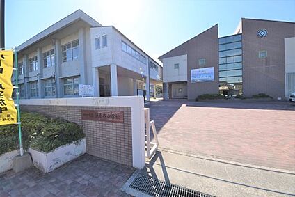 福津市立津屋崎中学校 徒歩855m