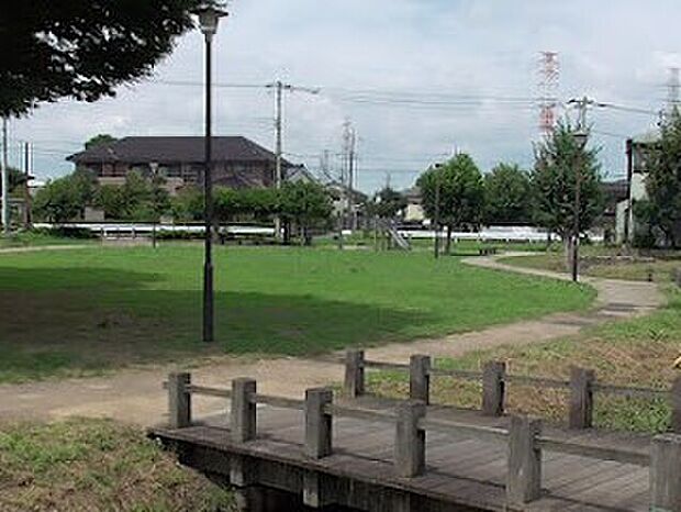 落川公園 （約50m）