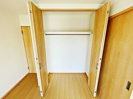 【クローゼット】