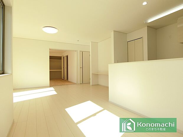 【同社施工写真】建具やクロスその他仕様が異なる場合がございます☆