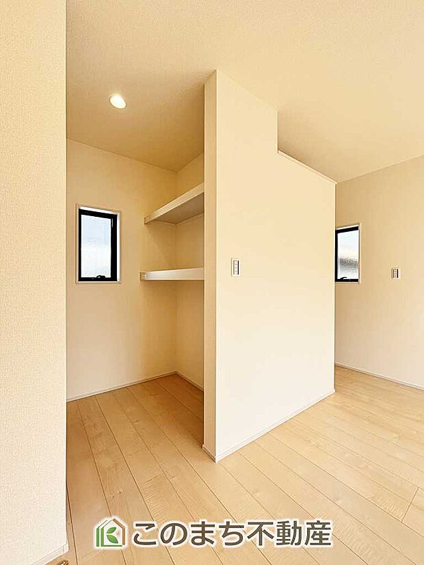 【ウォークインクローゼット】2箇所の大容量ウォークインクローゼット付き☆