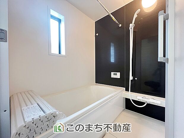 【風呂】同社施工物件写真。※建具やフローリング、その他仕様が異なる場合がございます。