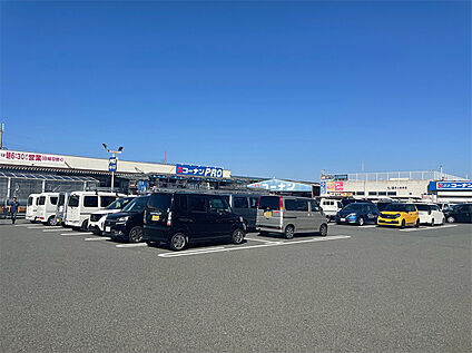 コーナン 1360m(徒歩17分)