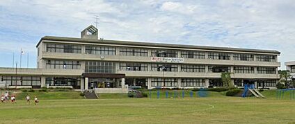 東近江市立蒲生東小学校 徒歩1109m