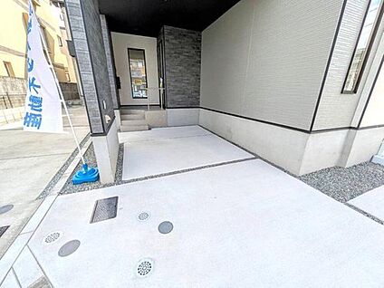 1号棟駐車場