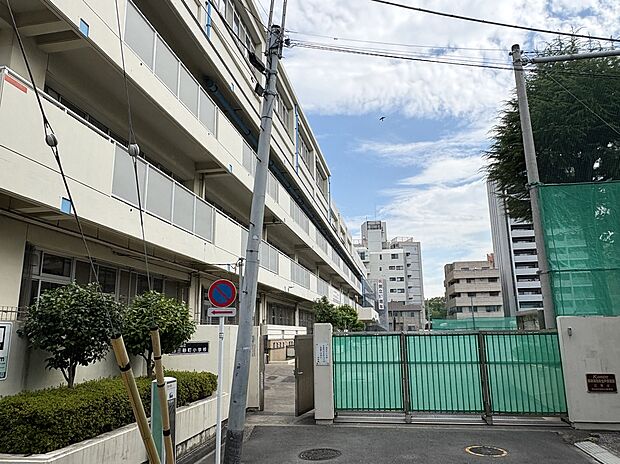 江東区立第三砂町小学校（約350m）