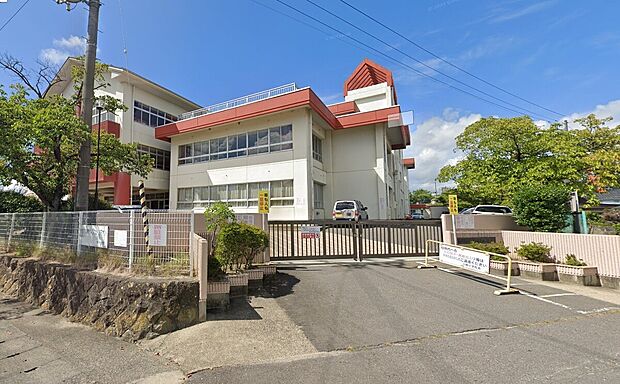 郡山市立大槻小学校（約750m）