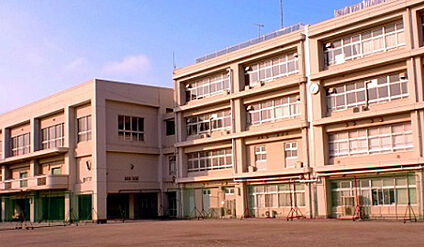 横浜市立岩崎中学校 徒歩2050m
