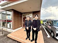 スタッフ