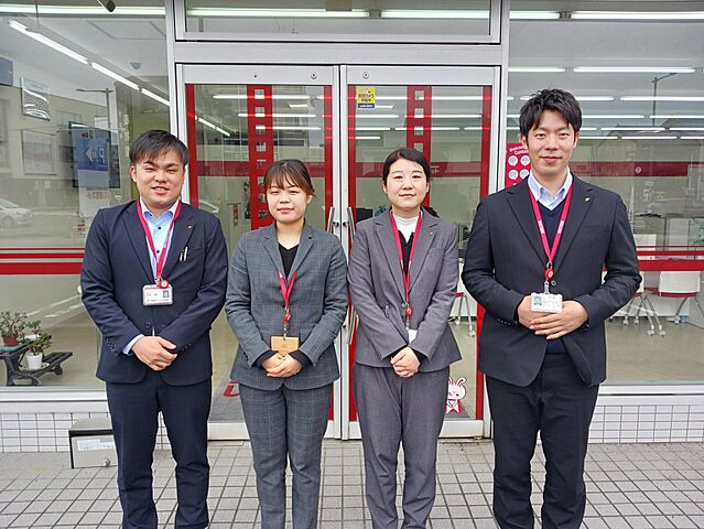 スタッフ